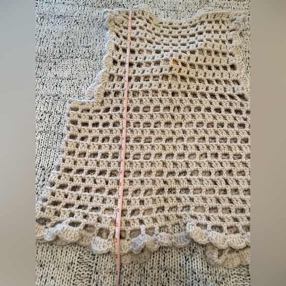Vintage Handmade Crochet Boho Sweater Vest with Flower Appliqués Beige Cream EUC - Picture 7 of 7